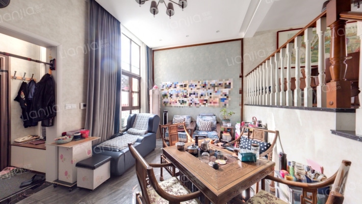 宝龙官邸二手房实景图