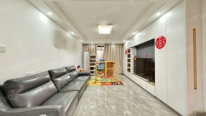 湖畔林语二手房实景图