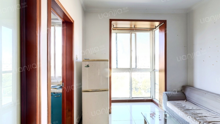 风景雅苑二手房实景图