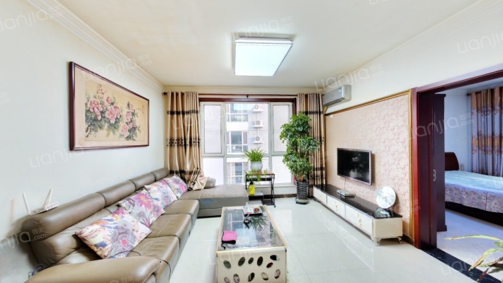 源尚公寓二手房实景图