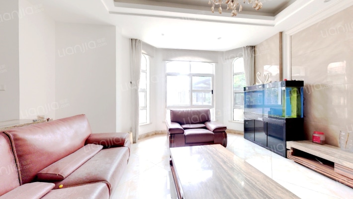 泰泓花园二手房实景图