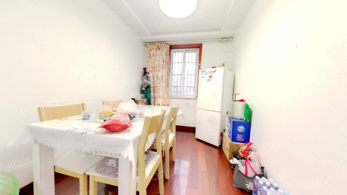 龙西新村缥缈苑二手房实景图