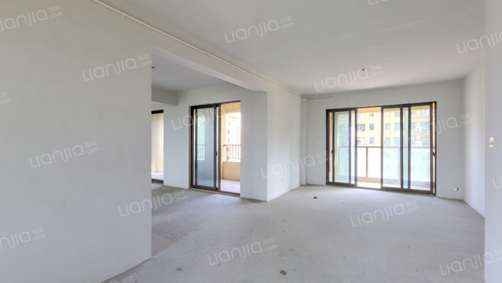 瓯堡锦园二手房实景图