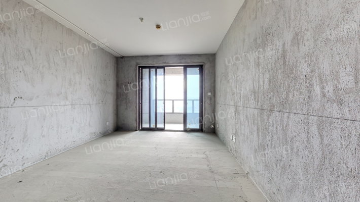 岠江花苑二手房实景图