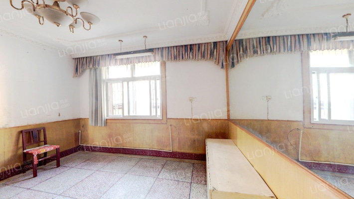 乡镇企业局家属院二手房实景图