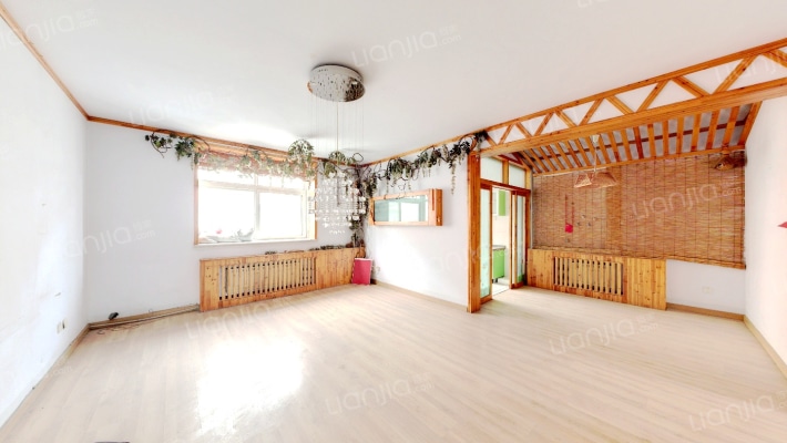 万里星河花园小区二手房实景图