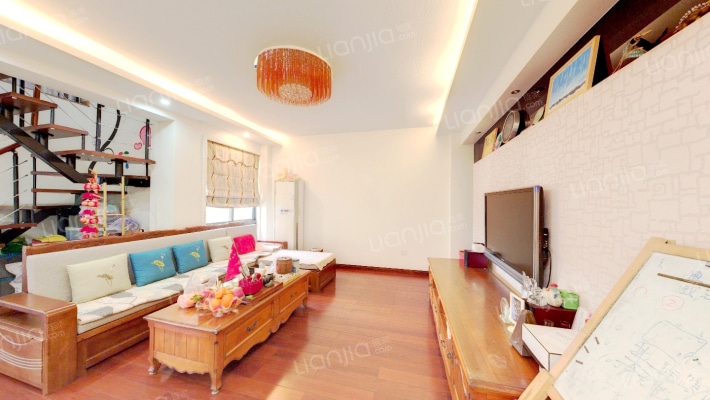 水尚阑珊小区二手房实景图