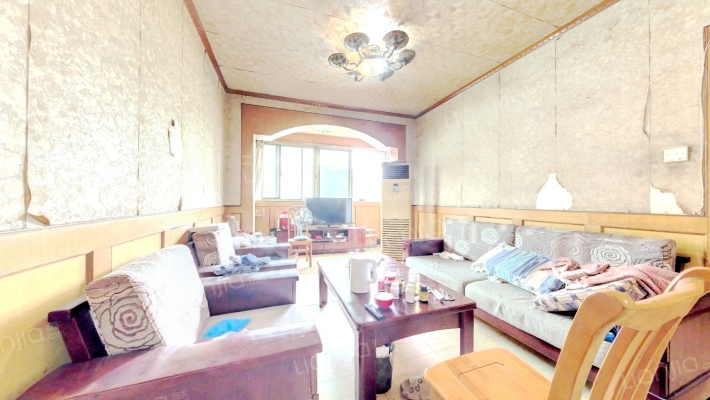 星河路社区二手房实景图