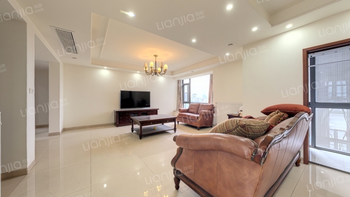 翡翠城二期二手房实景图