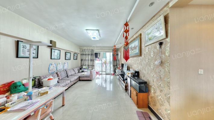 赢城洋楼二手房实景图