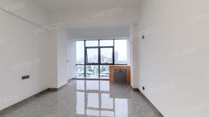 东盟财经广场二手房实景图