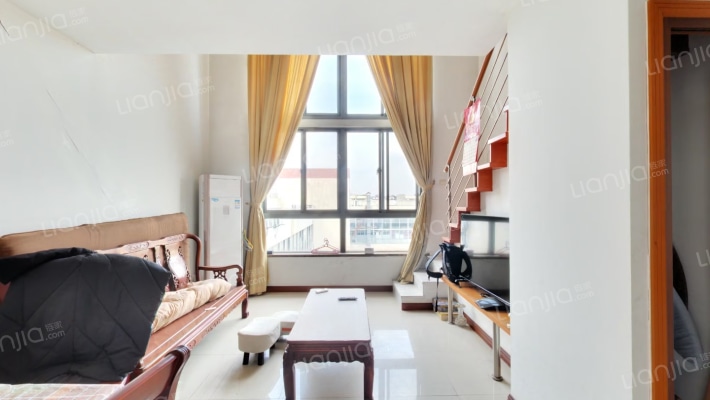 新沧商贸公寓二手房实景图