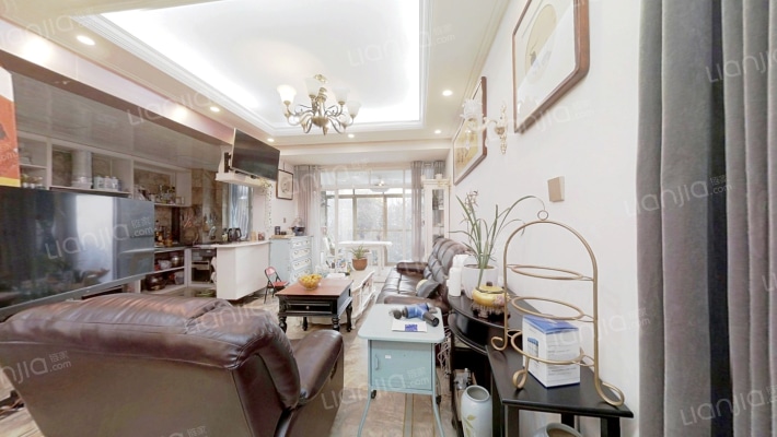 保利国际高尔夫花园法兰西小镇二手房实景图