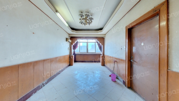 西安市中级人民法院家属院二手房实景图