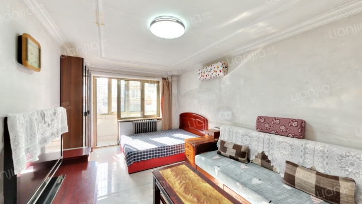 新桥路小区二手房实景图