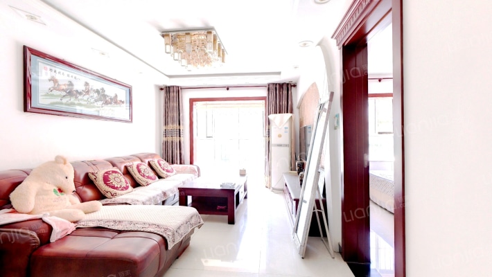 精装修 南向大两居 房本满二好楼层视野好-客厅