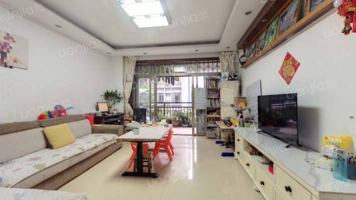 湖畔湾豪庭二期二手房实景图