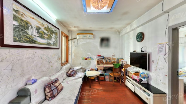 海华三和嘉园二手房实景图