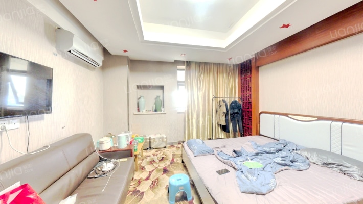 财富广场二手房实景图