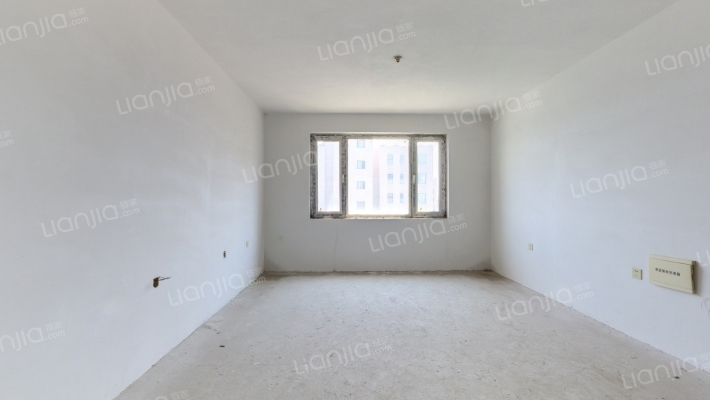 蔷薇家园二手房实景图