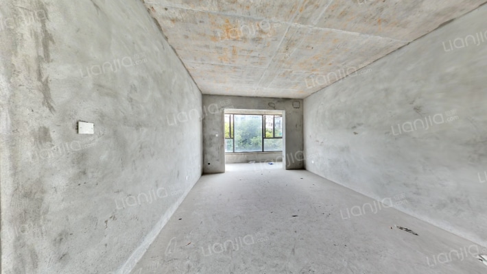 兴园望名阁二手房实景图