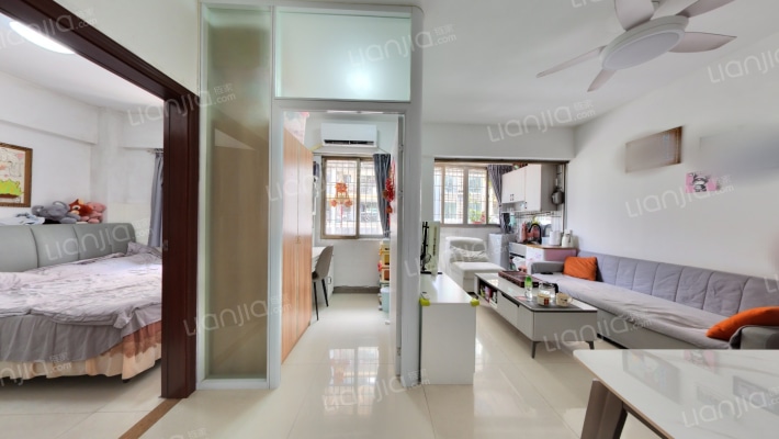 爱地花园二手房实景图