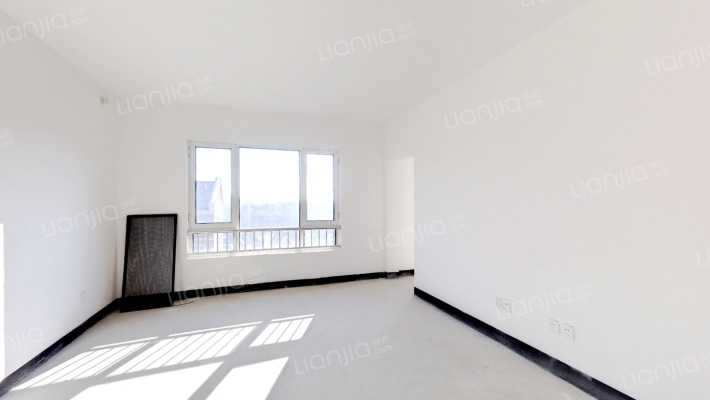 东岸名郡四期二手房实景图