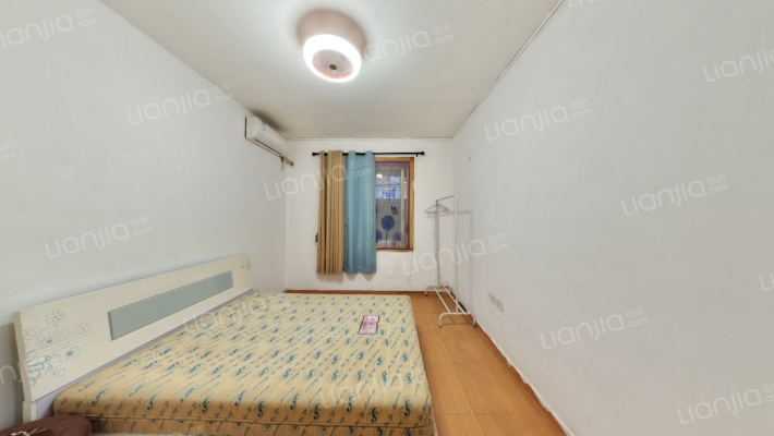 玉沙路84号二手房实景图