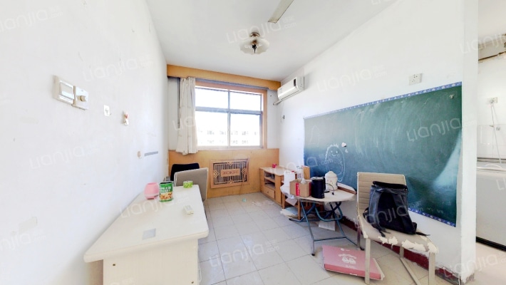 河南省省实验小学家属院二手房实景图