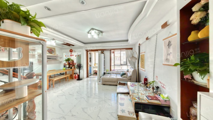 盈翠嘉园二手房实景图