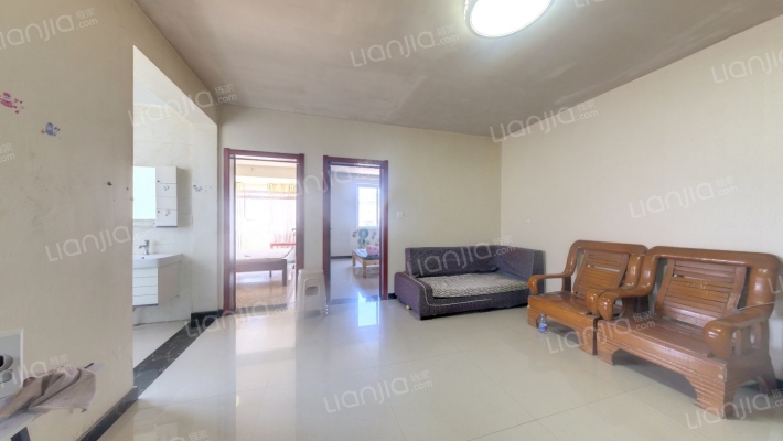 财富御水华庭小区西区二手房实景图