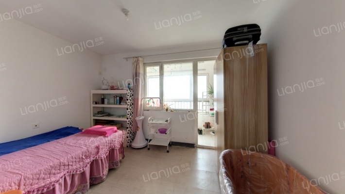 隆悦花园二手房实景图