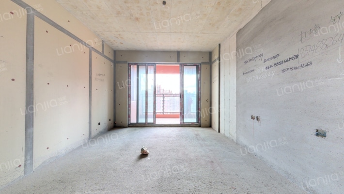 金色溪泉湾二手房实景图