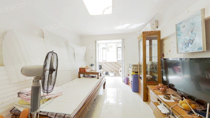 波莹公寓二手房实景图