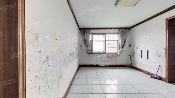 劳动局家属院二手房实景图