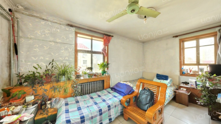 铁路56宿舍二手房实景图