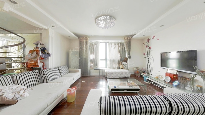 美林东苑二手房实景图