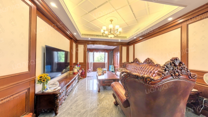 盛唐叠彩山二期二手房实景图