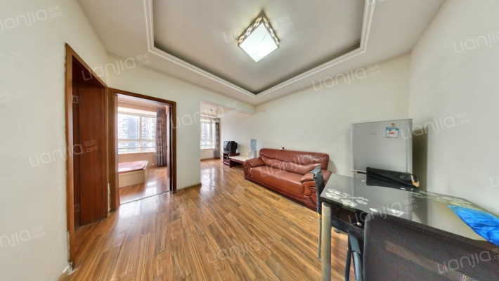 卡斯摩广场二手房实景图