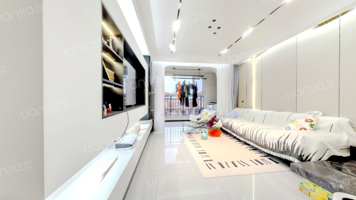 国仕山三期二手房实景图