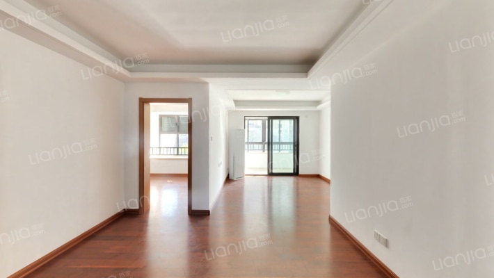 蓝天慧融花园二手房实景图