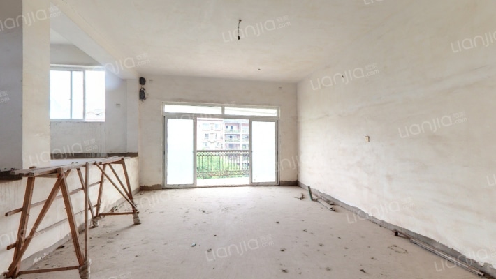 木鱼石花园二手房实景图