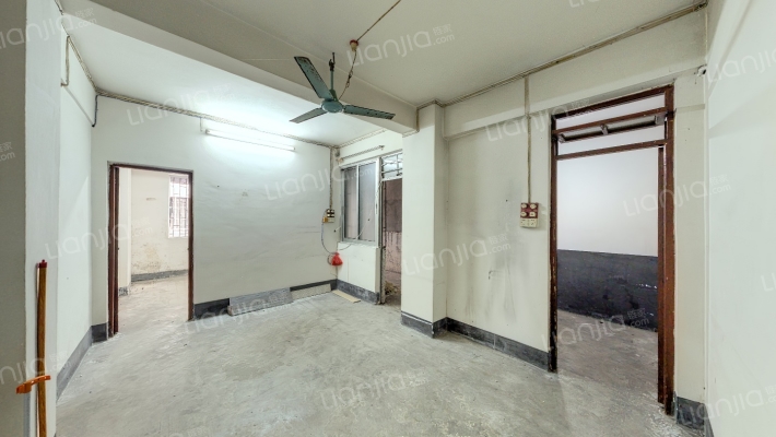 东城新村二手房实景图