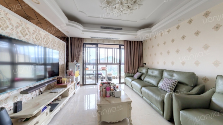 星河丹堤F区二手房实景图