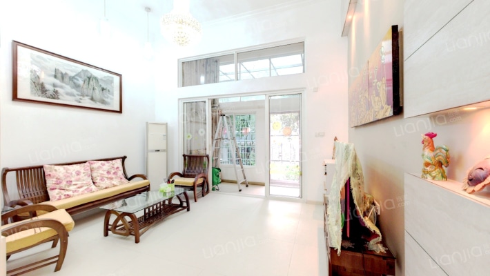 兰庭东方墅二手房实景图