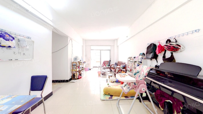 华联大学宿舍二手房实景图