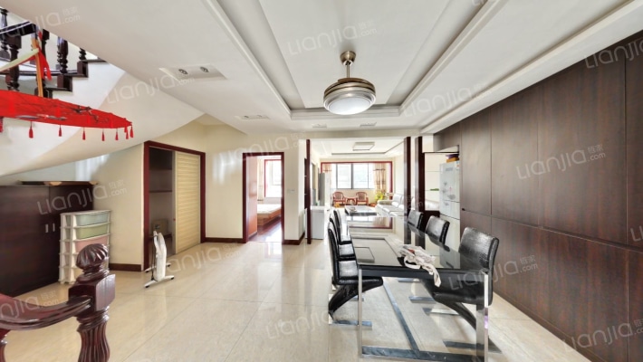 君巫路250-256号小区二手房实景图