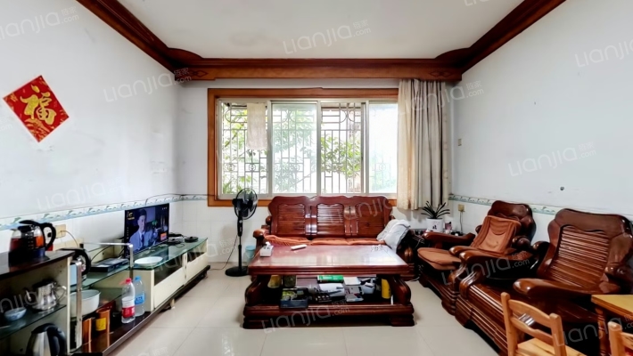 金山路171号二手房实景图