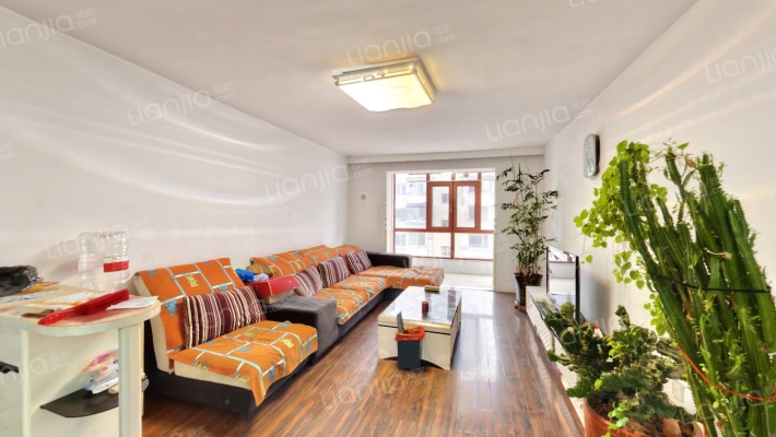 朗圣丰华园二手房实景图