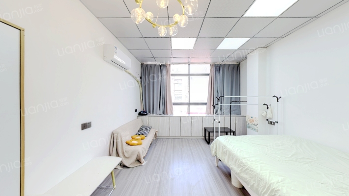 东湖蓝郡二手房实景图